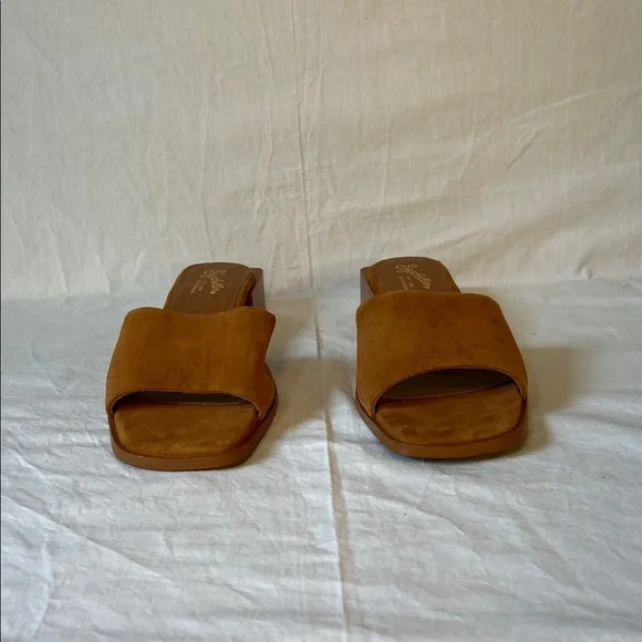 Seychelles Women’s Tan Suede Mules size 9 - Picture 10 of 10